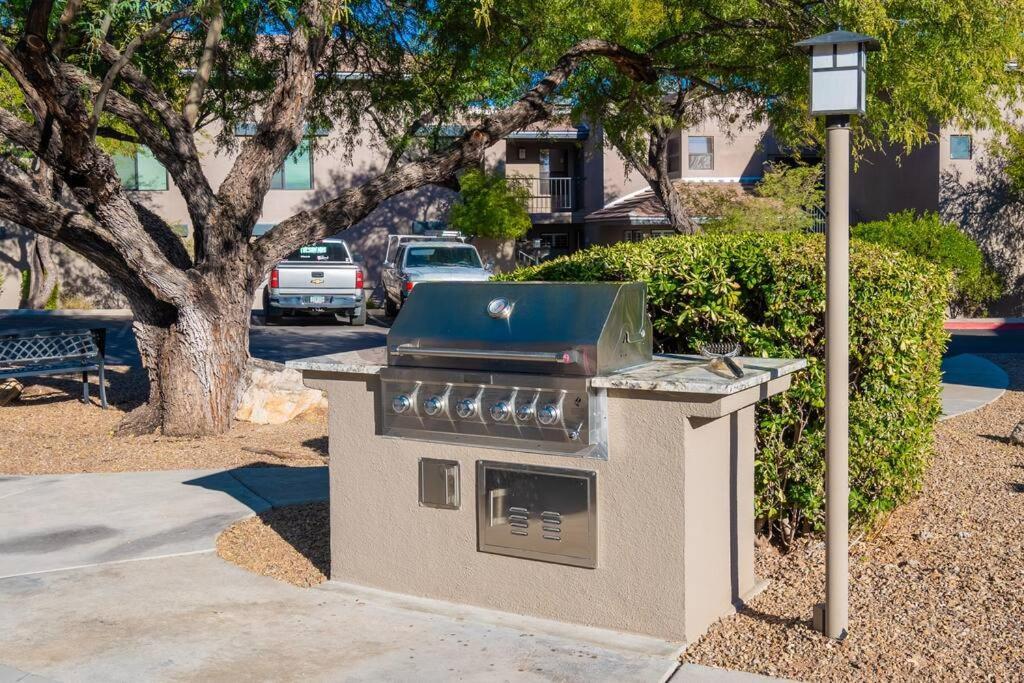 Tucson The Greens! 3Br Apt W/ Pool & Spa Bagian luar foto